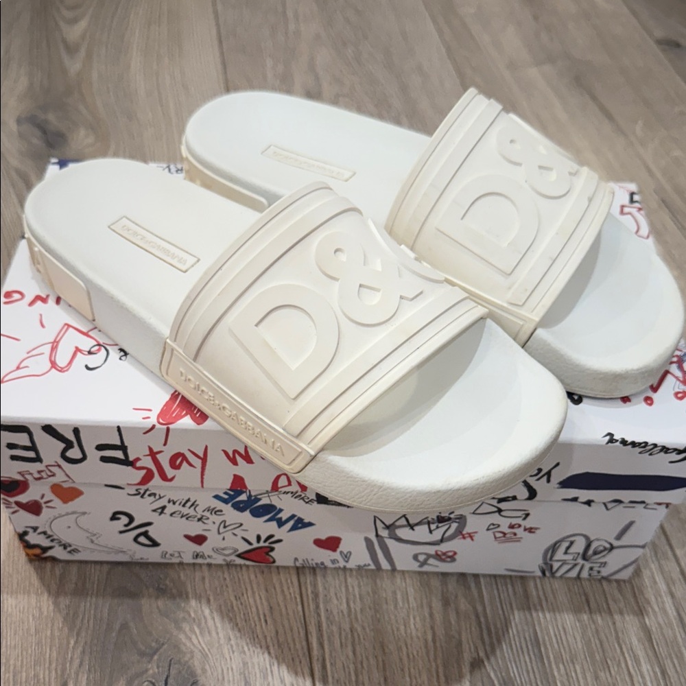 D&G Women's White Slide Sandals